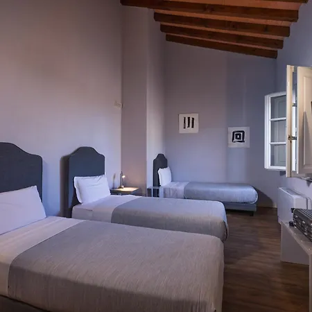 Cortaccia Sanvitale Hotel 3*