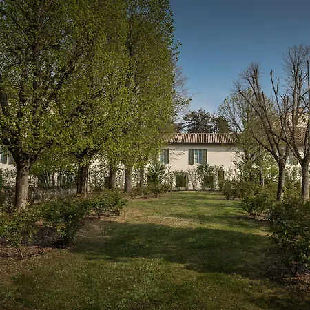 Cortaccia Sanvitale Hotel 3*