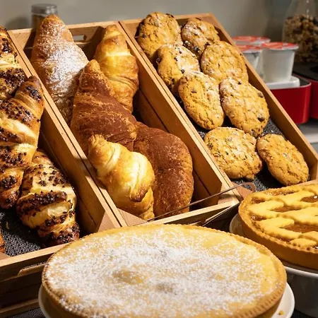 Cortaccia Sanvitale فندق