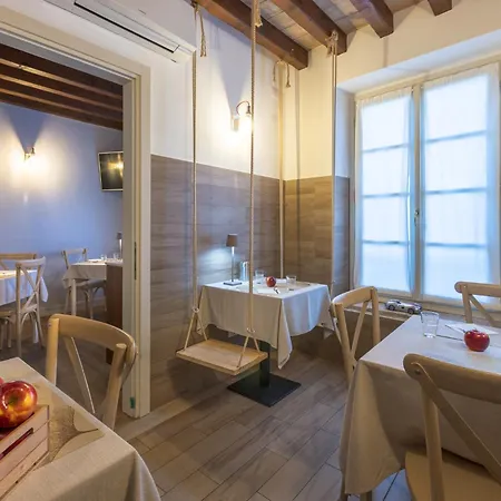 Hotel Cortaccia Sanvitale 3*