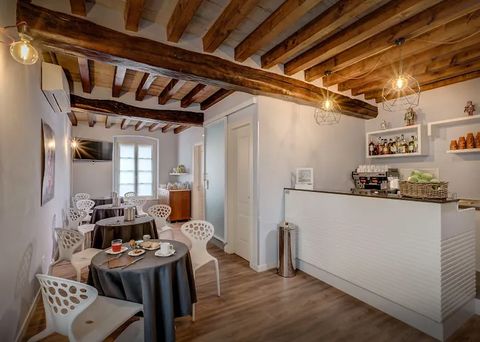 Cortaccia Sanvitale 3* Sala Baganza