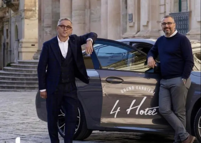 Cortaccia Sanvitale מלון 3*