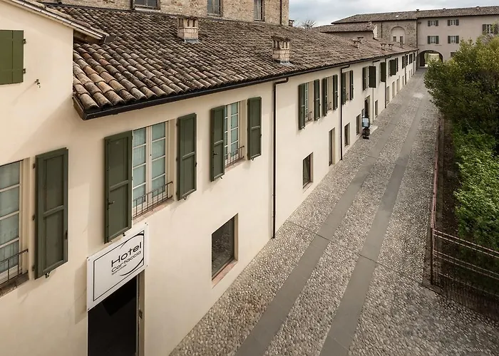 Cortaccia Sanvitale סלה בגאנצה